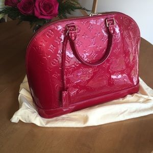 Louis Vuitton Vernis Alma Red Pomme Bag GM ❤️ WOW!